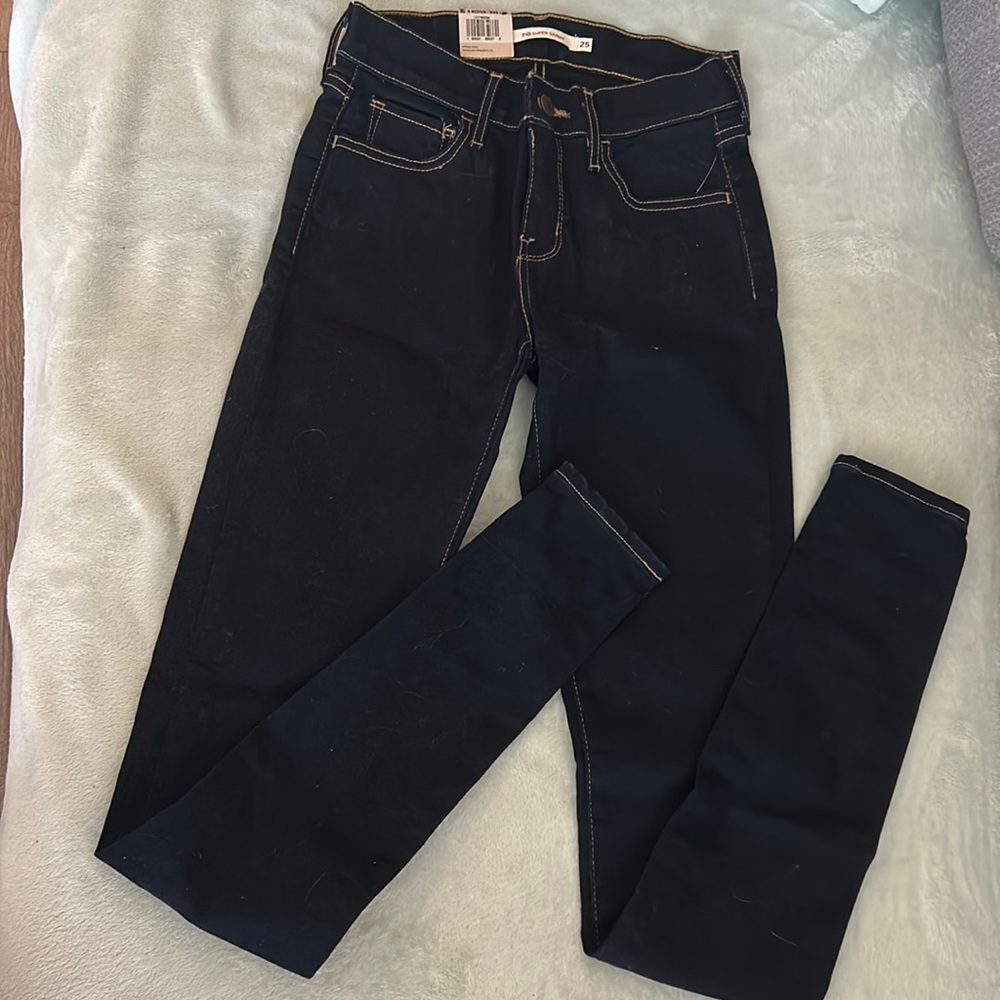Levi’s jeans 701